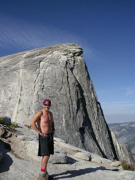 IMGP1576 - 2009-09-13 at 09-13-38.jpg - Mike ready to ascend. The cables are to Mike's right (left side of photo); there are people there at about the level of his hat.